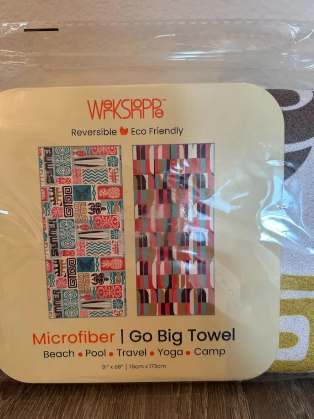 NWT Werkshoppe Microfiber Reversible Go Big Towel Oahu Breeze Beach